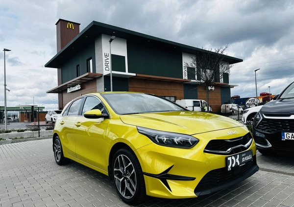 Kia Ceed cena 112900 przebieg: 14621, rok produkcji 2023 z Gdańsk małe 172